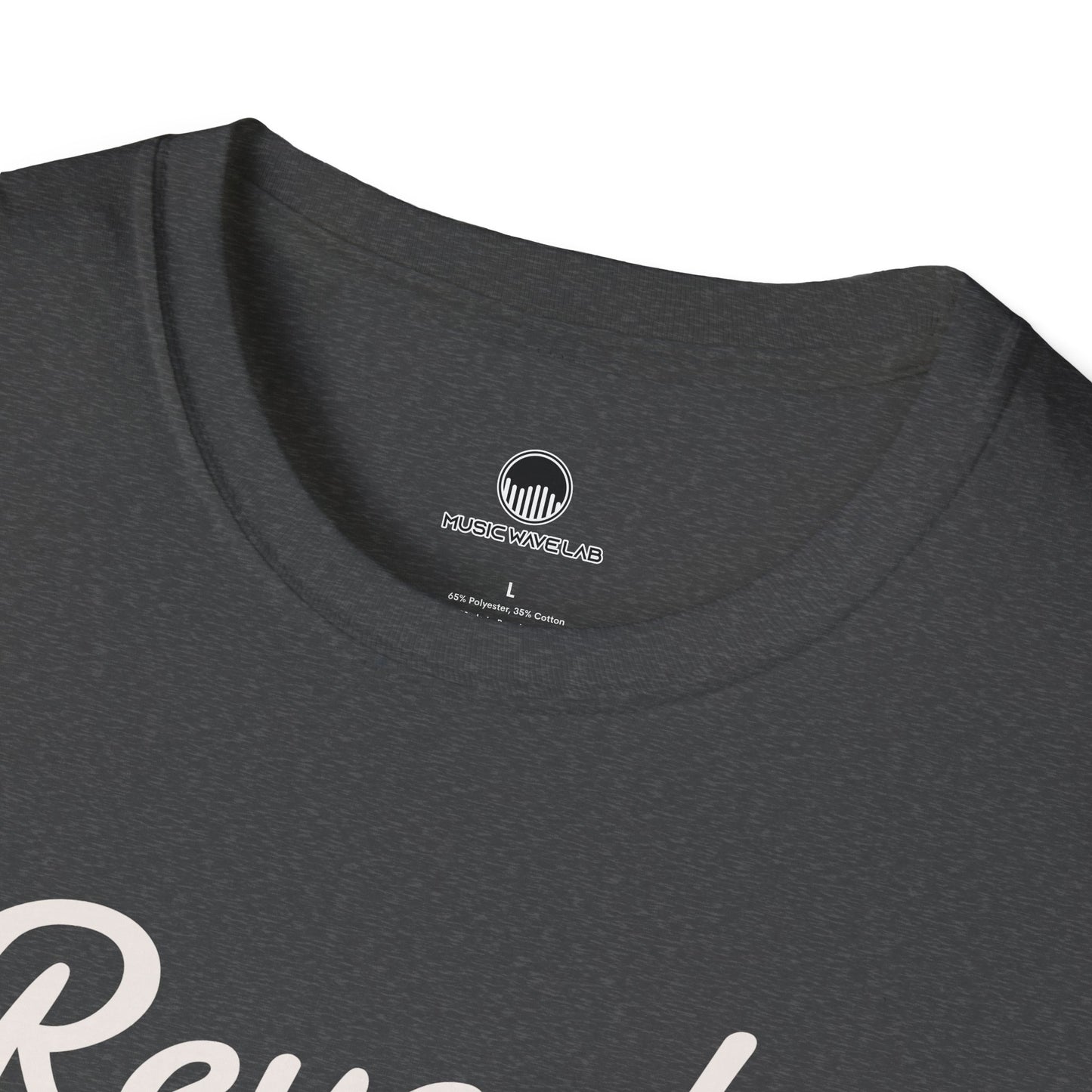 Reverb Minimal Vintage Tee