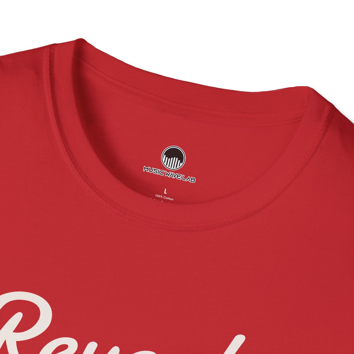 Reverb Minimal Vintage Tee