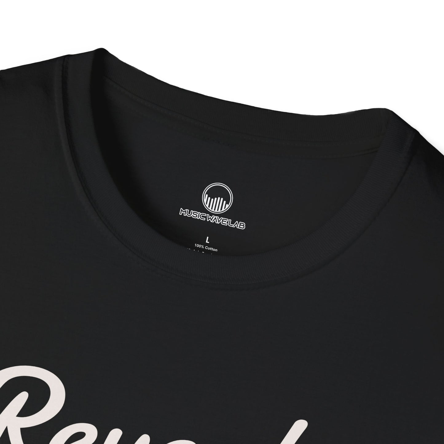 Reverb Minimal Vintage Tee