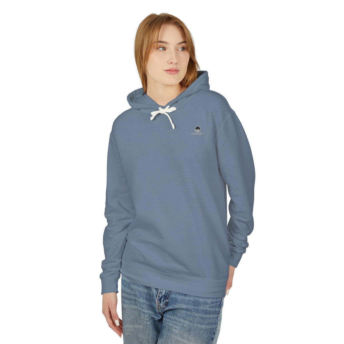 Retro Sunset Hoodie — Synthwave Vaporwave Graphic Pullover